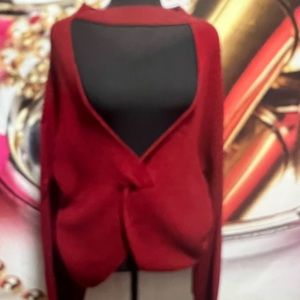 Beautiful sweater strap  in front of neck very stylish BRAND NEW